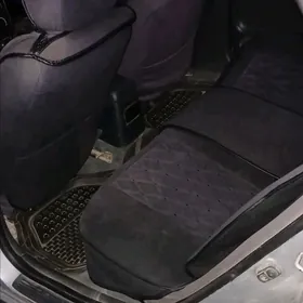 Toyota Avensis 2002