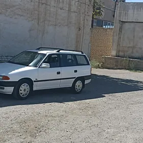 Opel Astra 1992