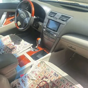 Toyota Camry 2010