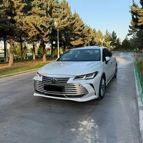 Toyota Avalon 2022