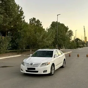 Toyota Camry 2010