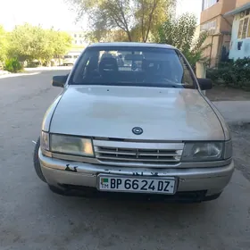 Opel Vectra 1990