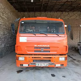 Kamaz 6520 2012