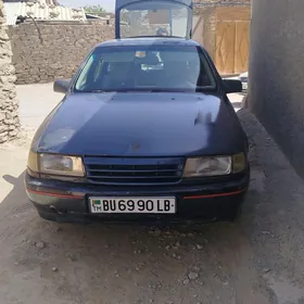 Opel Vectra 1990