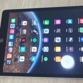 ipad 9.  256 GB