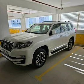 Toyota Land Cruiser Prado 2022