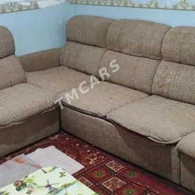 Diwan spalnyy hem bolyar,