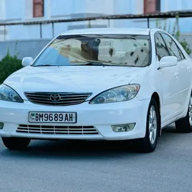 Toyota Camry 2005