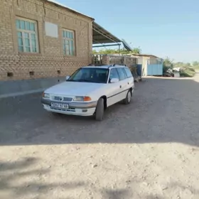 Opel Astra 1995