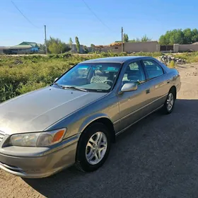 Toyota Camry 2000