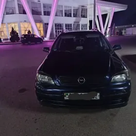 Opel Astra 2000