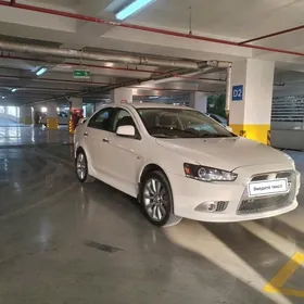 Mitsubishi Lancer 2014