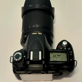 Nikon D90 taze