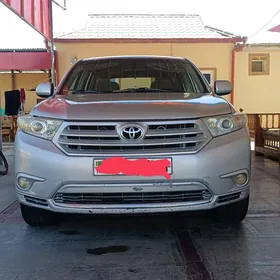 Toyota Highlander 2011