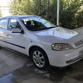 Opel Astra 2003
