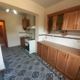 Arenda Gauwdan 2kom 2et
