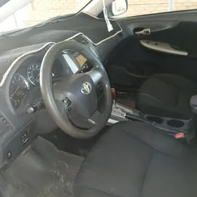 Toyota Corolla 2011