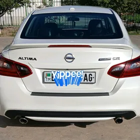 Nissan Altima 2018