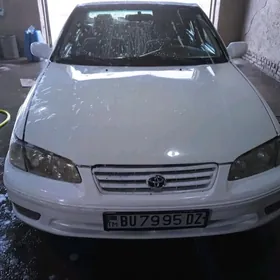 Toyota Camry 1997