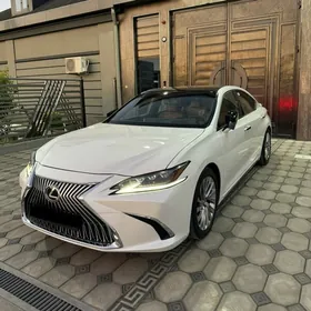 Lexus ES 350 2019