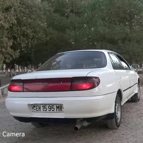 Toyota Carina 1993