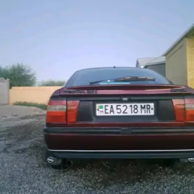 Opel Vectra 1989