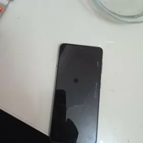 telefon S21 8/128gb