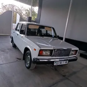 Lada 2107 2000