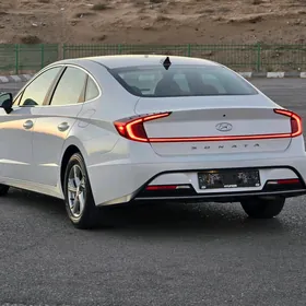 Hyundai Sonata 2021