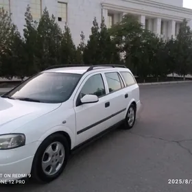 Opel Astra 2000