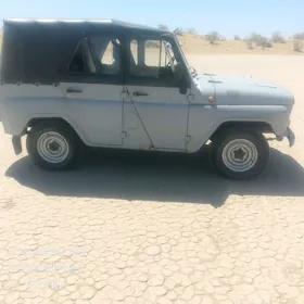 UAZ 469 1999