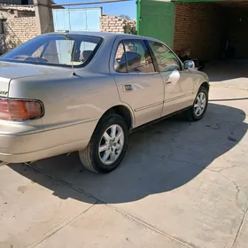 Toyota Camry 1993