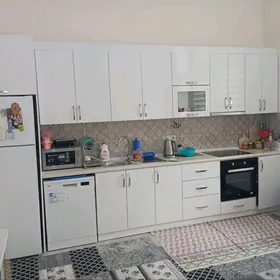 16 этап 4 комнатная  11 этаж