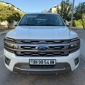 Ford Expedition 2022