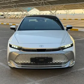 Toyota Crown 2023
