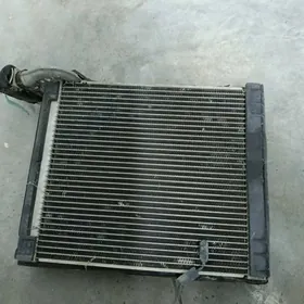 Corolla radiyator