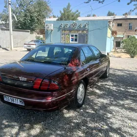 Chevrolet Lumina 1997