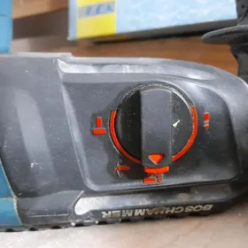 drel perforator BOSCH