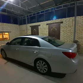 Toyota Avalon 2010