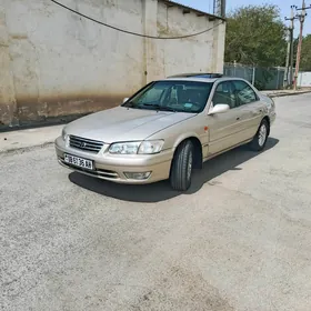 Toyota Camry 2000