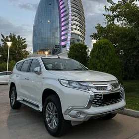 Mitsubishi Montero Sport 2019