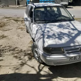 Opel Astra 1995