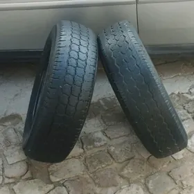 teker Toyota Hiace