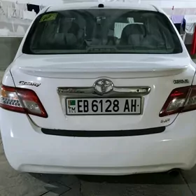 Toyota Camry 2011