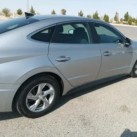 Hyundai Sonata 2021