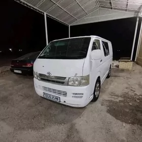 Toyota Hiace 2006