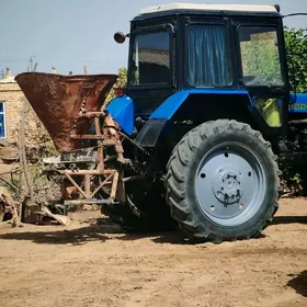 MTZ 82 2007