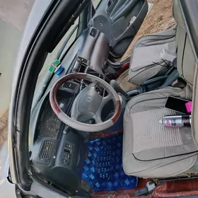 Toyota Marino 1992