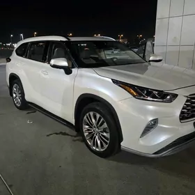 Toyota Highlander 2020