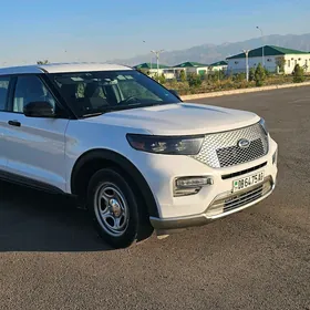 Ford Explorer 2021